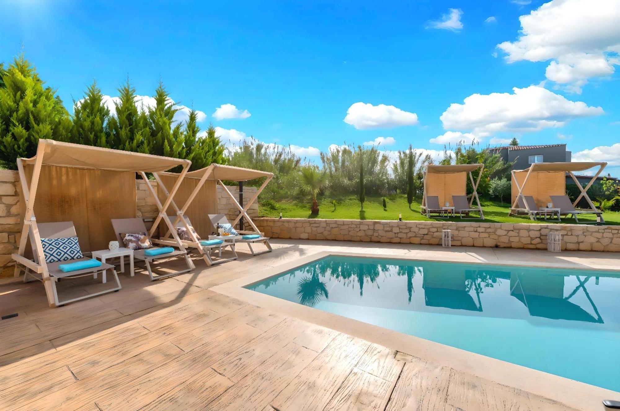 Allas Villa Heated Pool Hriszí Aktí Haniá Kültér fotó