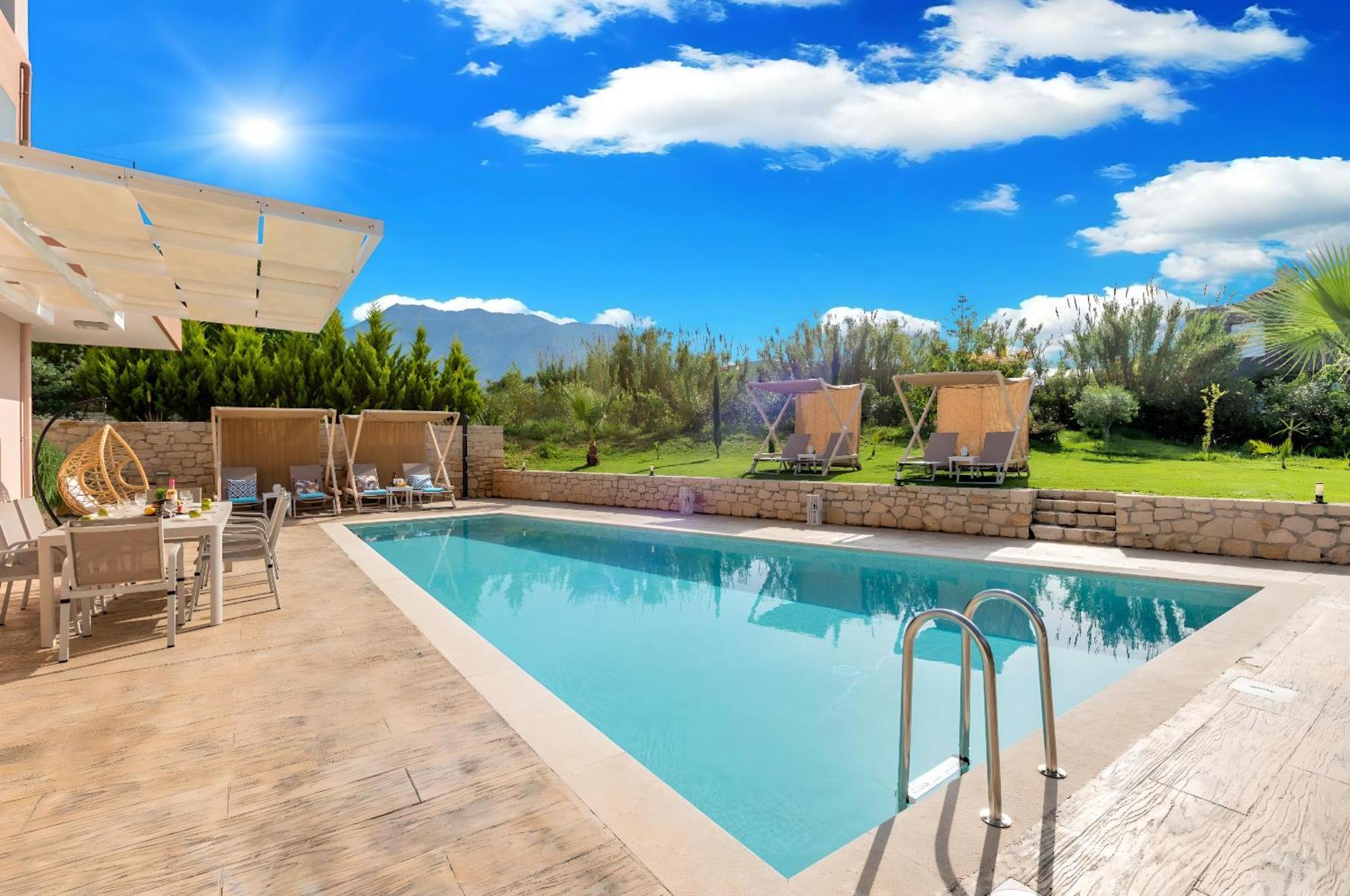 Allas Villa Heated Pool Hriszí Aktí Haniá Kültér fotó